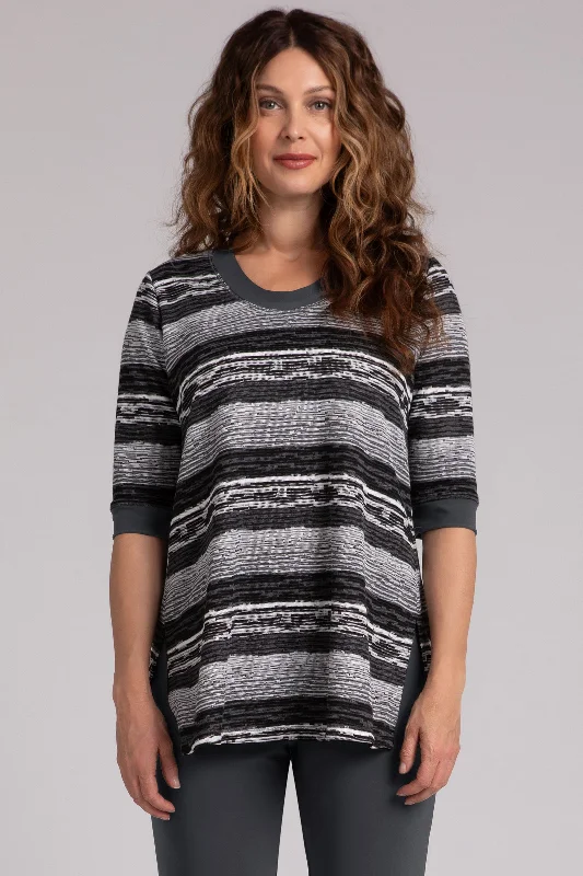 Wavy Stripe Deep Scoop Go To Tunic | Wavy Stripe